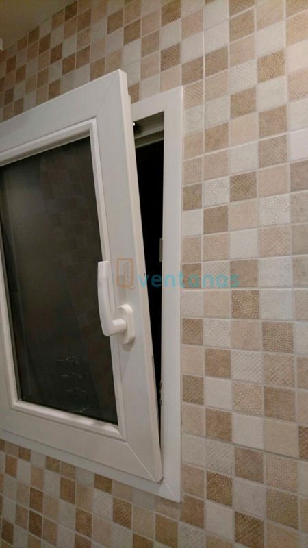 Reforma de ventanas de PVC en la calle General Ramírez, Madrid (foto 1)